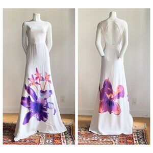 Issa London Ivory Silk Screen Printed Floral Keyhole Back Slim Fit Gown 2